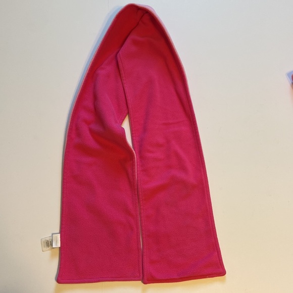 The Disney Store princesses fleece hat and scarf set - Vintage - Picture 8 of 9